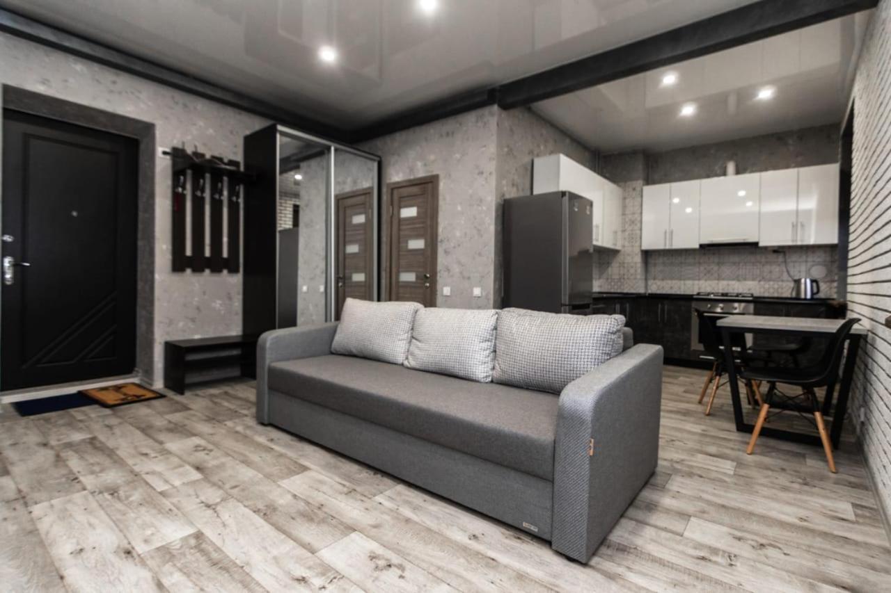 Loft Apartment On Svobody Kamianske Exterior photo